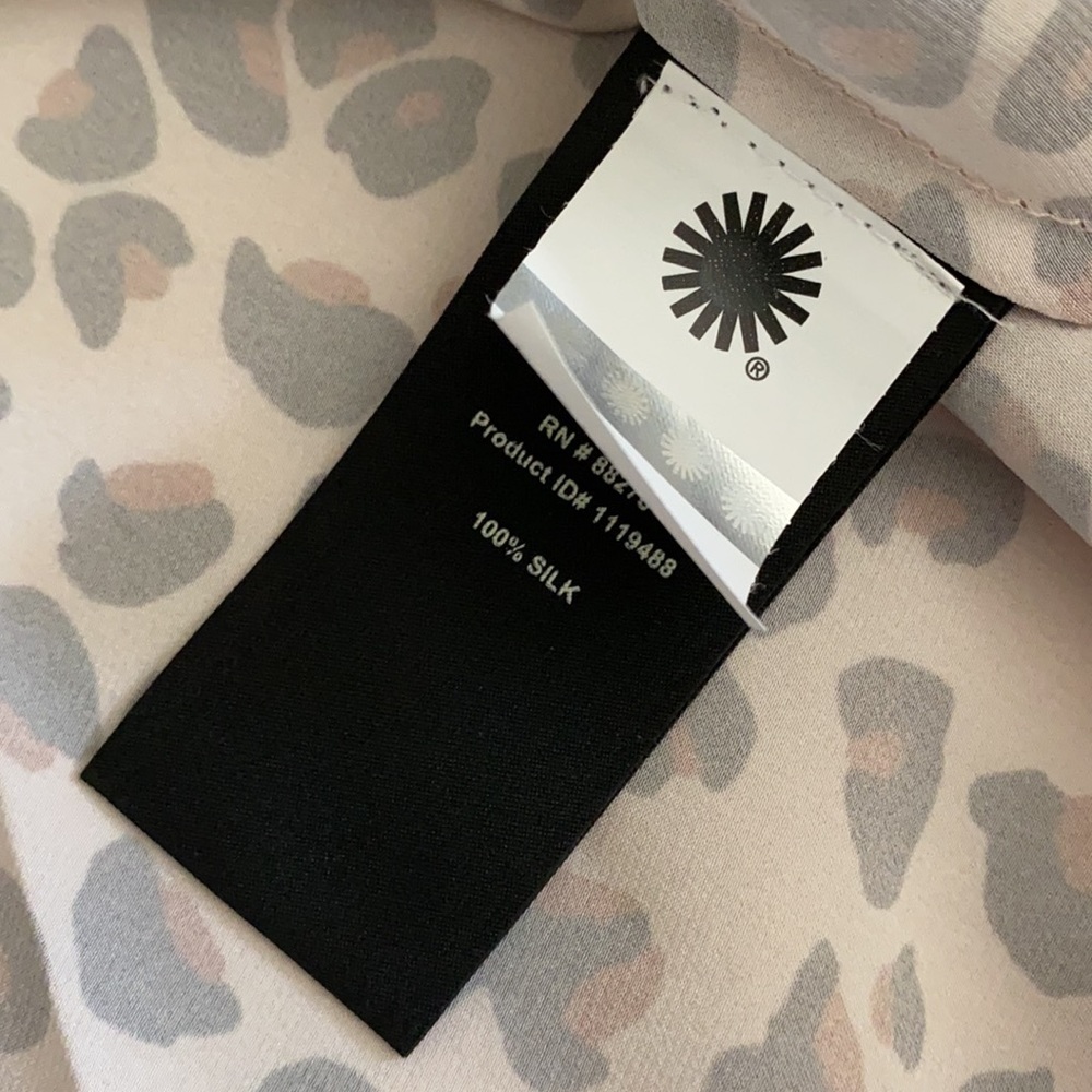 {NWT} UGG RTW | Theda Silk Slip Dress 90s Leopard Blush Animal Print (M 8-10) - Picture 11 of 15